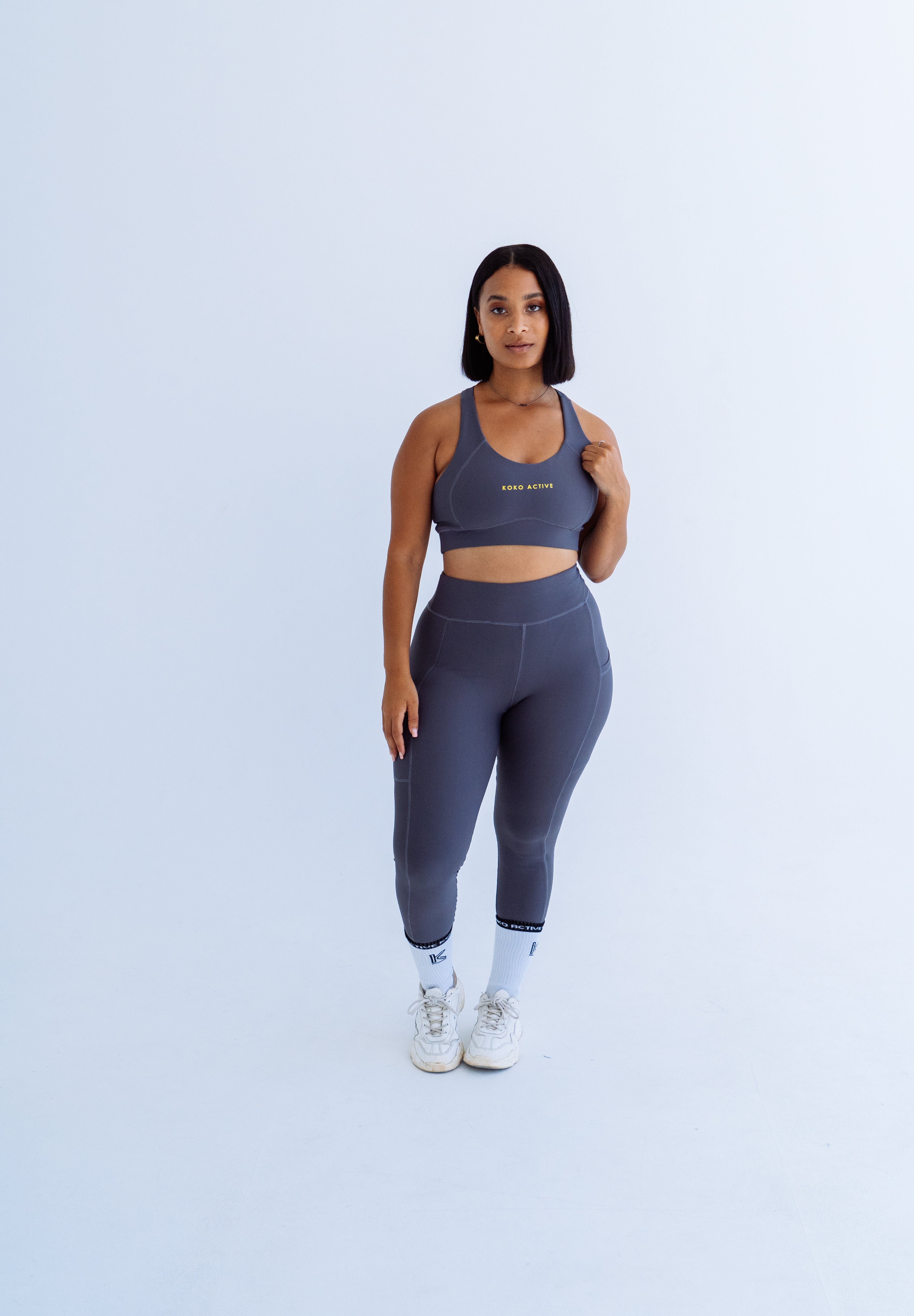 GAME CHANGER Graphite grey Scoop Sports Bra